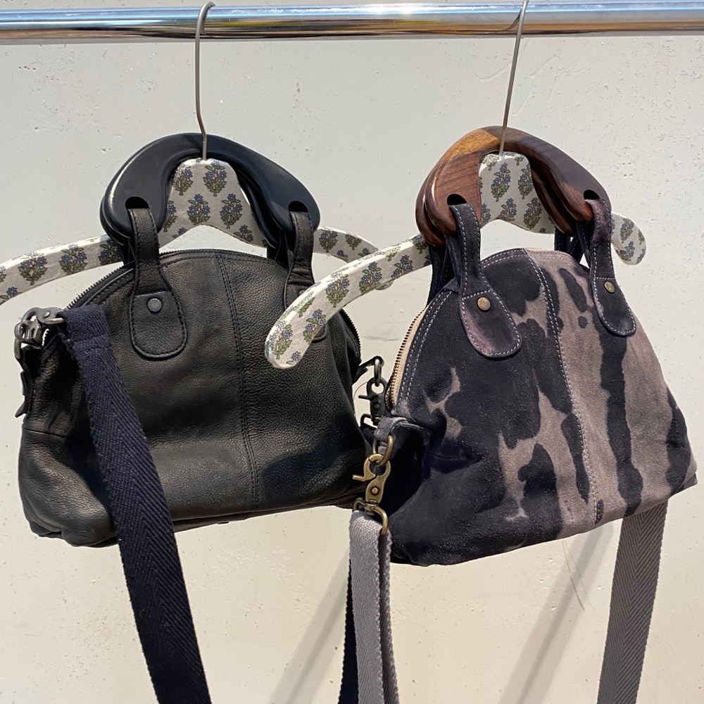 NWT Free People Tie Dye Mini Willow Bag / Blue - Picture 7 of 8